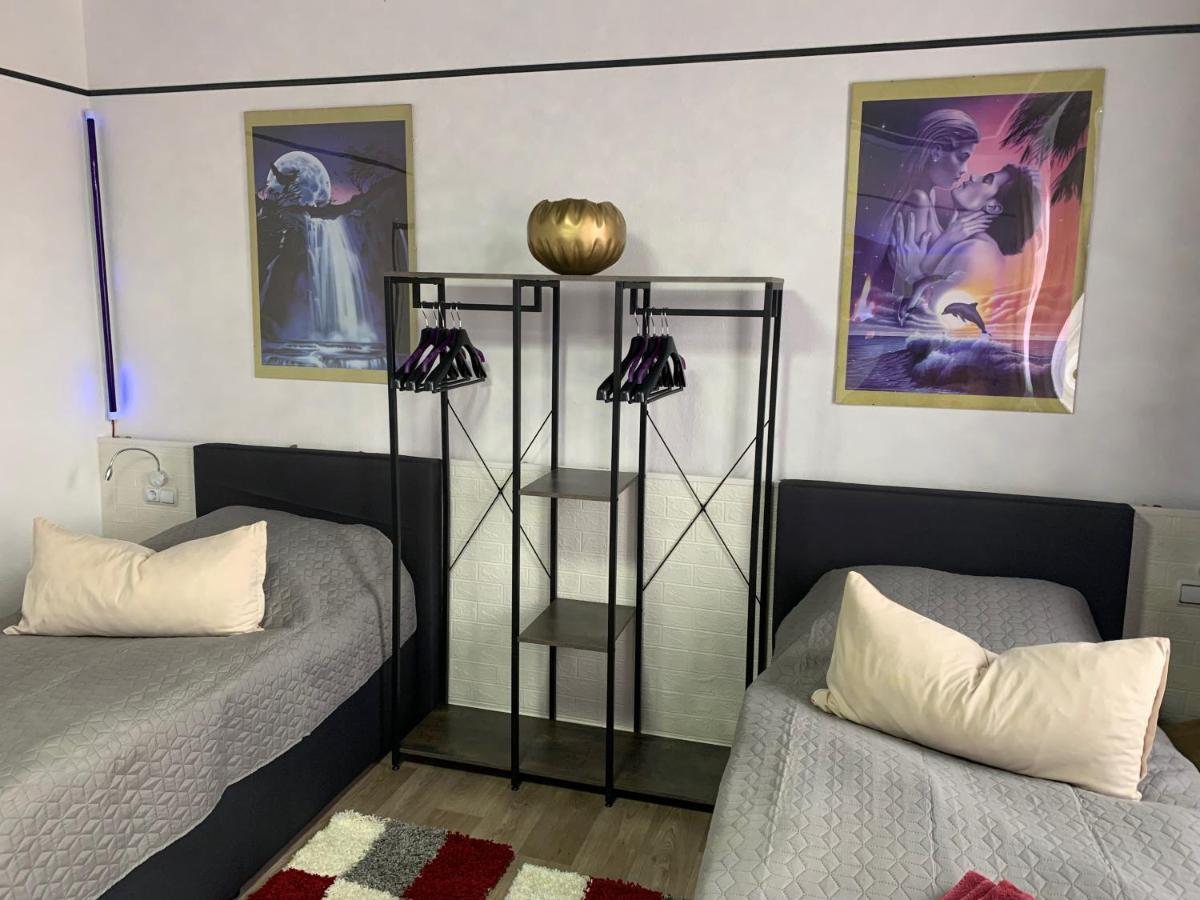 Best-Preis -Gold Suite- Mit Netflix, Self-Check-In, Ebike Ladestation, Fahrradraum, Wlan, Netflix Und Massagesessel - Direkt Am Elberadweg Im Herzen Von Віттенберґе Екстер'єр фото
