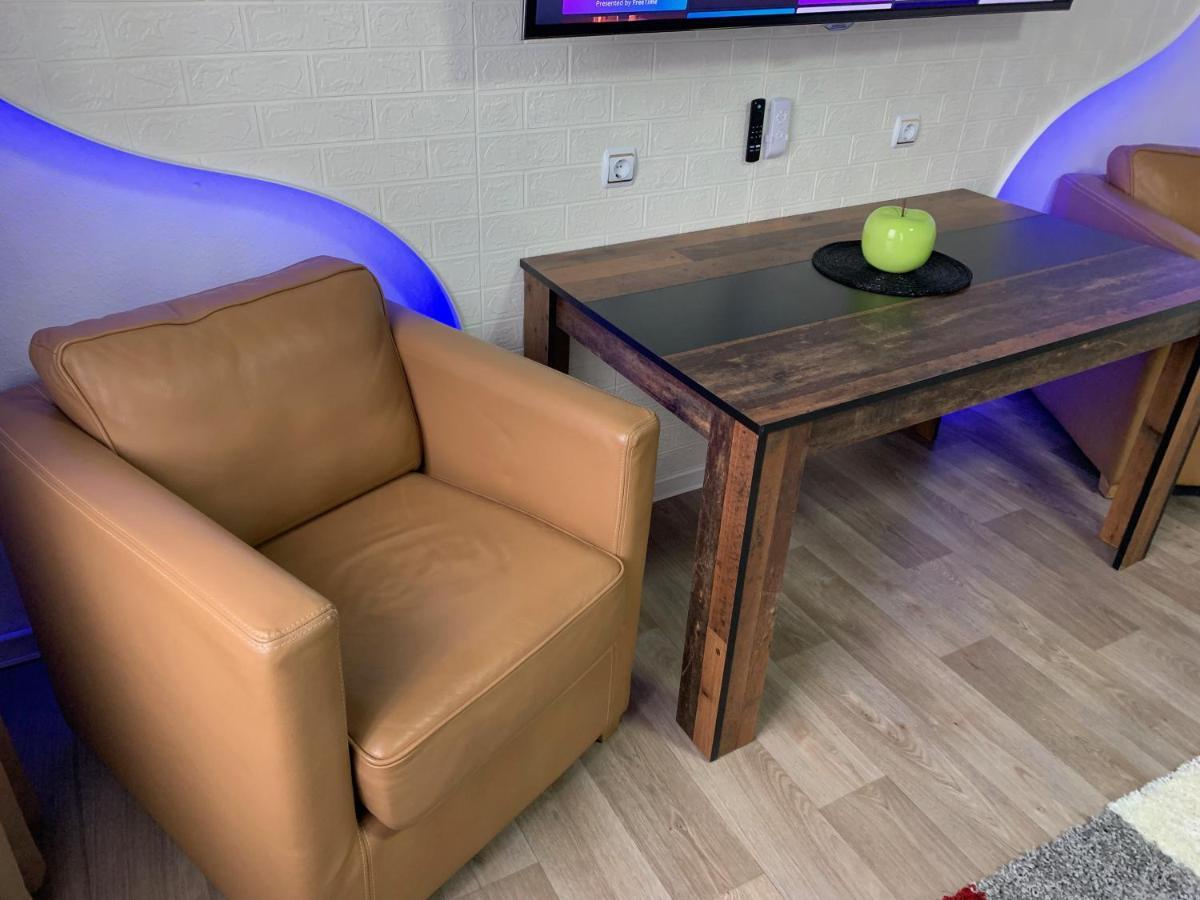 Best-Preis -Gold Suite- Mit Netflix, Self-Check-In, Ebike Ladestation, Fahrradraum, Wlan, Netflix Und Massagesessel - Direkt Am Elberadweg Im Herzen Von Віттенберґе Екстер'єр фото