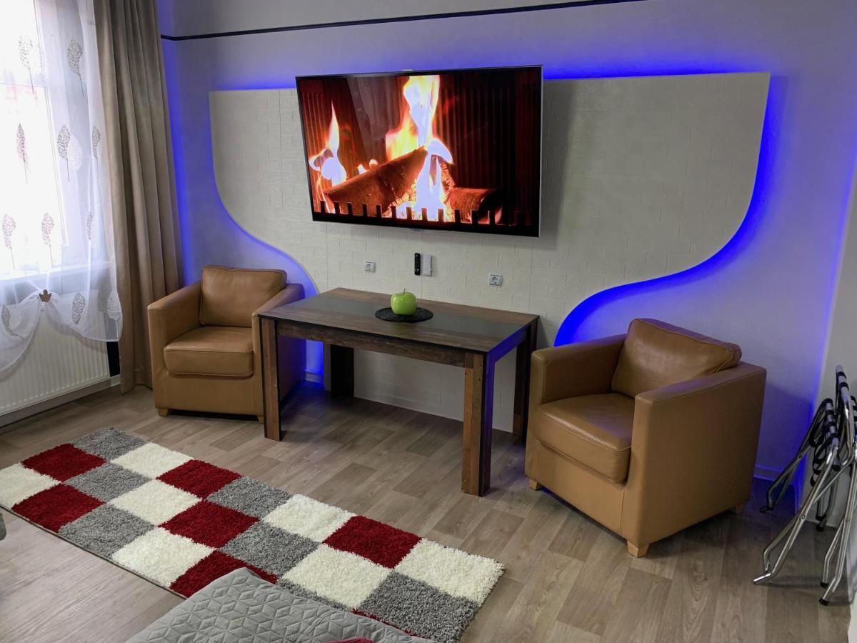 Best-Preis -Gold Suite- Mit Netflix, Self-Check-In, Ebike Ladestation, Fahrradraum, Wlan, Netflix Und Massagesessel - Direkt Am Elberadweg Im Herzen Von Віттенберґе Екстер'єр фото