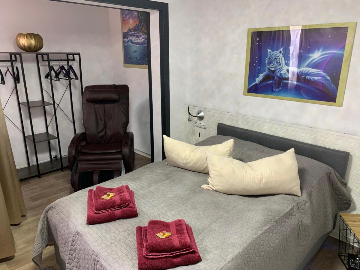 Best-Preis -Gold Suite- Mit Netflix, Self-Check-In, Ebike Ladestation, Fahrradraum, Wlan, Netflix Und Massagesessel - Direkt Am Elberadweg Im Herzen Von Віттенберґе Екстер'єр фото
